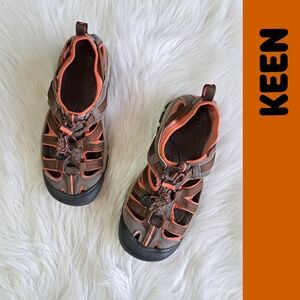 Keen rugged sandals